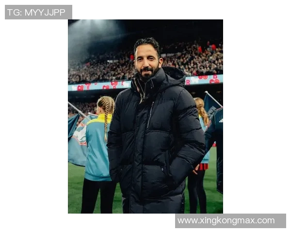 阿莫林谈C罗评价：曼联曾犯错但现正积极改进球队形象